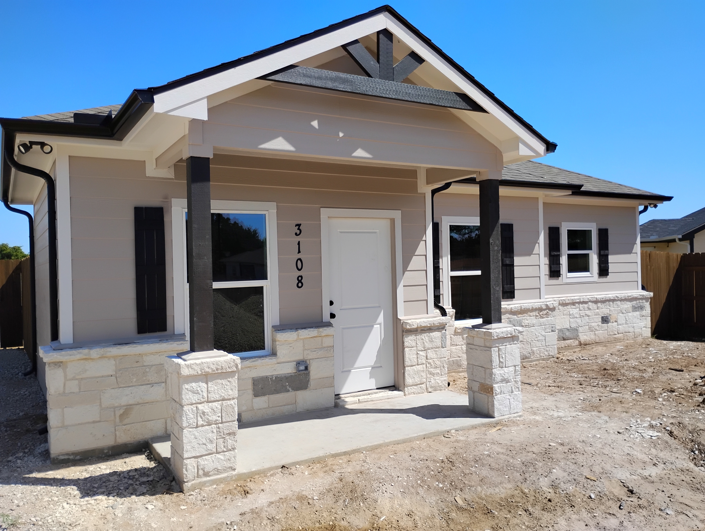 1012 Wooded Hollow Court - 108